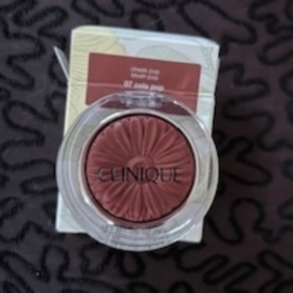 Clinique Cheek Pop Blush *NEW* - Picture 7 of 9
